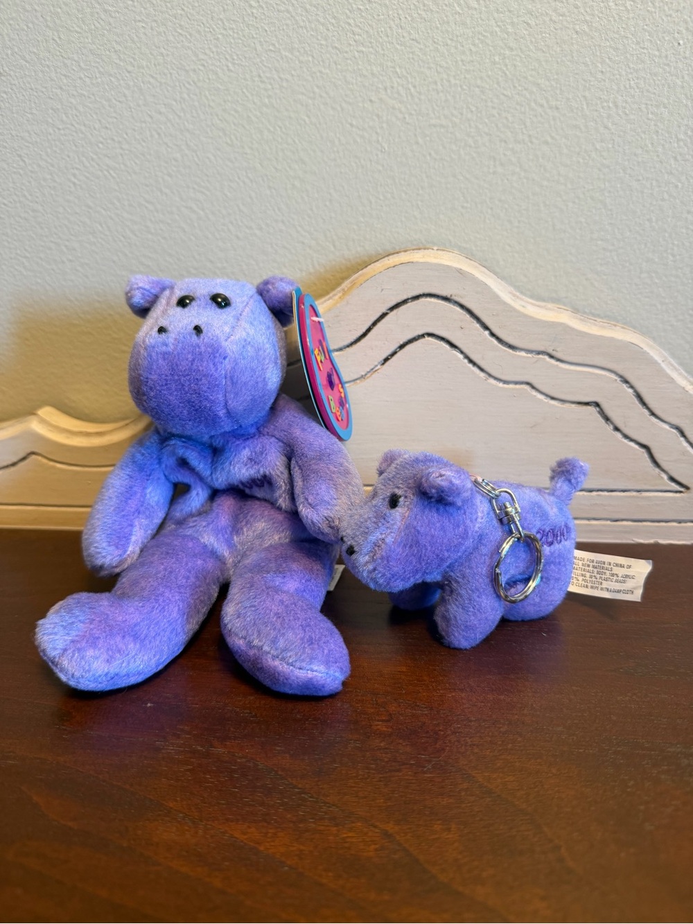 Avon Millenium Full O’ Beans Hilda the Hippo and Little Hilda keychain